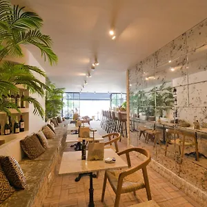 Apartahotel Comfy, Benalmádena