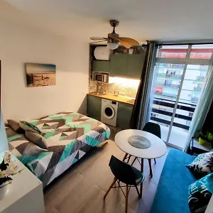 https://carla-beach.1costadelsol.com
